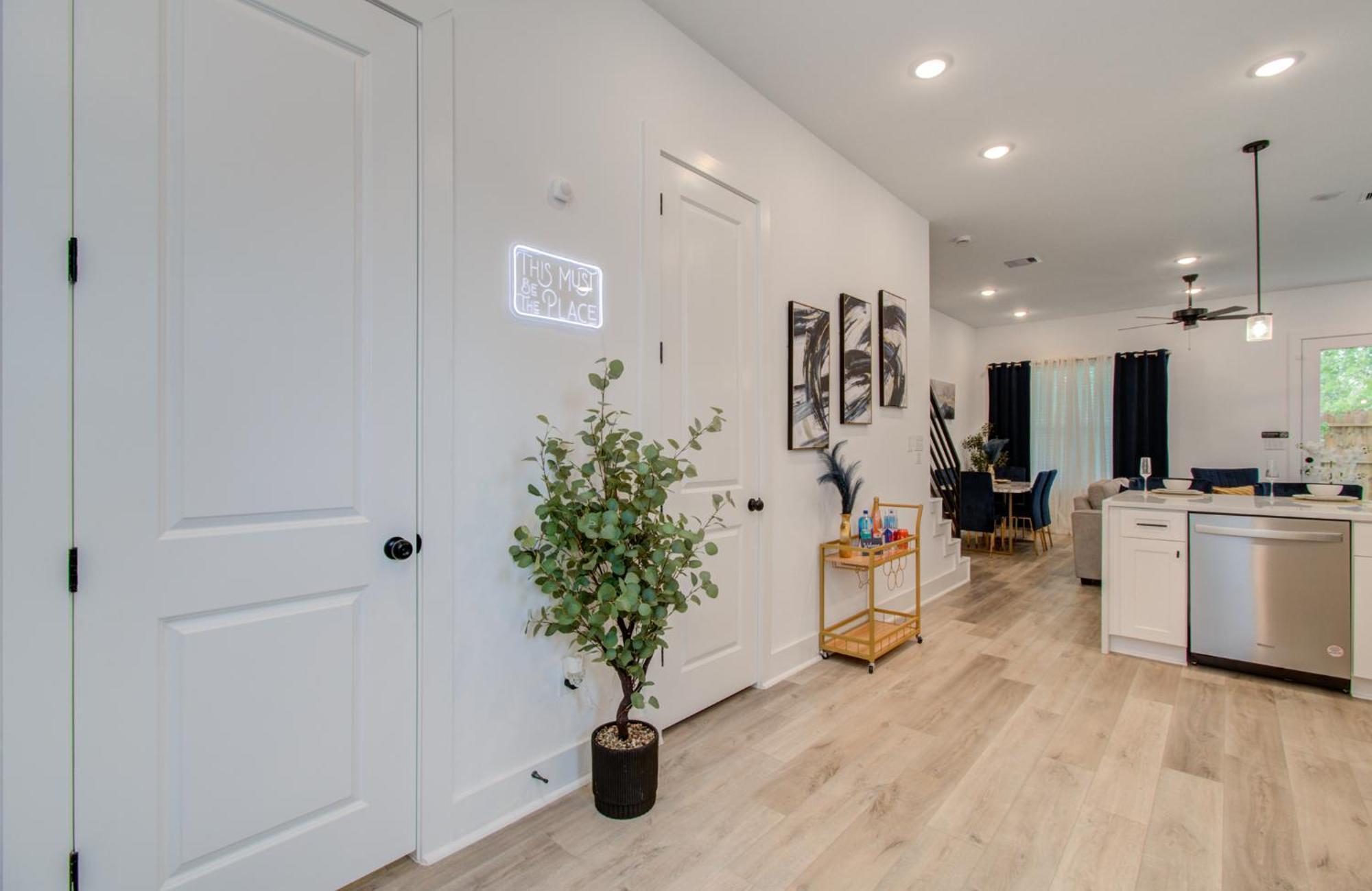 Urban Luxe Getaway 4 Mins To Dt Newly Built Home Houston Exterior photo